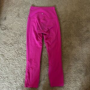 Hot pink lululemon capri leggings